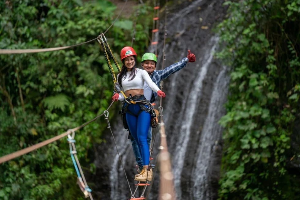Puente Tibetano